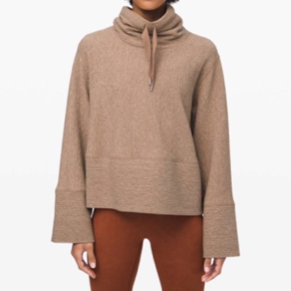 Lulu Lemon Retreat Yourself Pullover